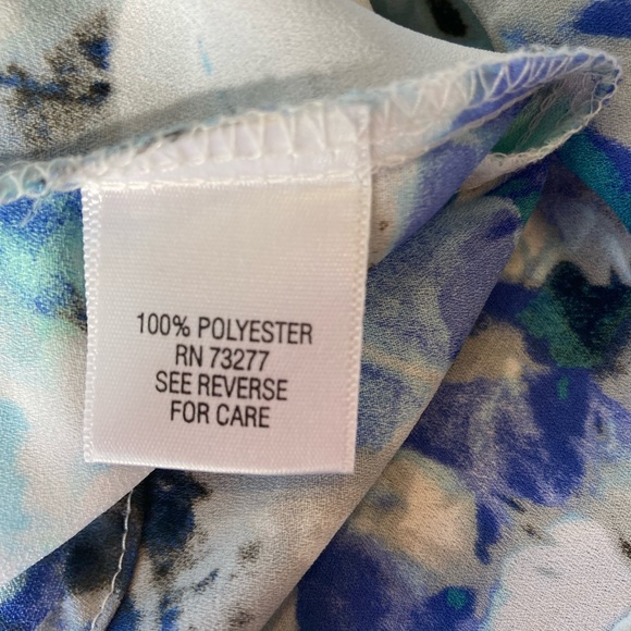 Apt. 9 Sleeveless Button Top Blue Print Loose Fit Size 0X Great worn with jeans! - Picture 6 of 6